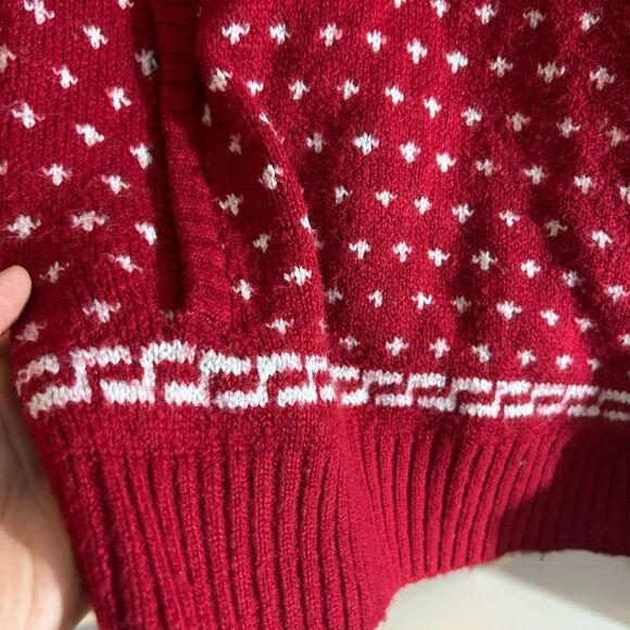 American Eagle Outfitters Red and White Christmas Turtleneck Sweater XS - Picture 4 of 14